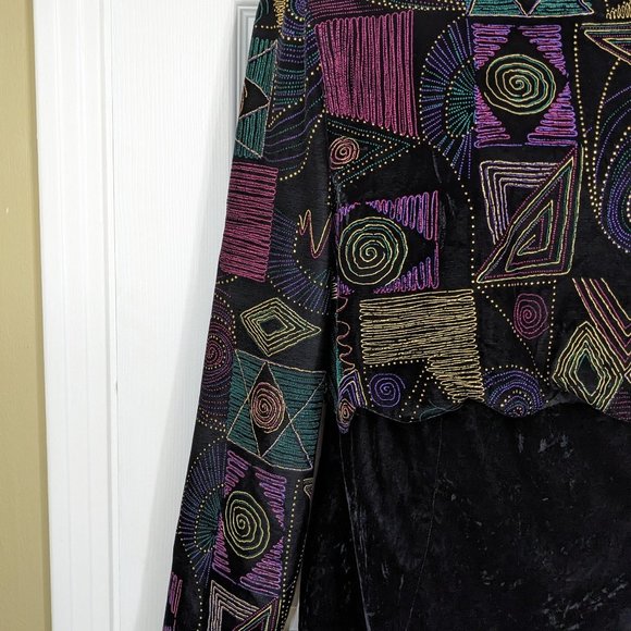 Ms Choice California Black Crushed Velvet Geometric Jacket Dress - 14 - Picture 3 of 16